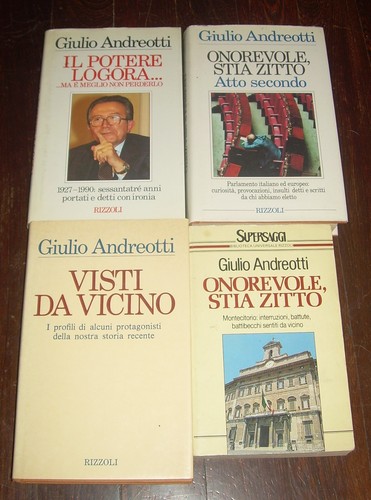 Lotto libri andreotti - 4, visti